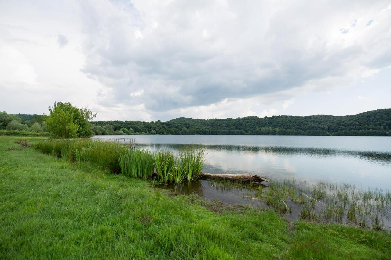 Agriturismo Lago Di Mezzano Valentano Zewnętrze zdjęcie