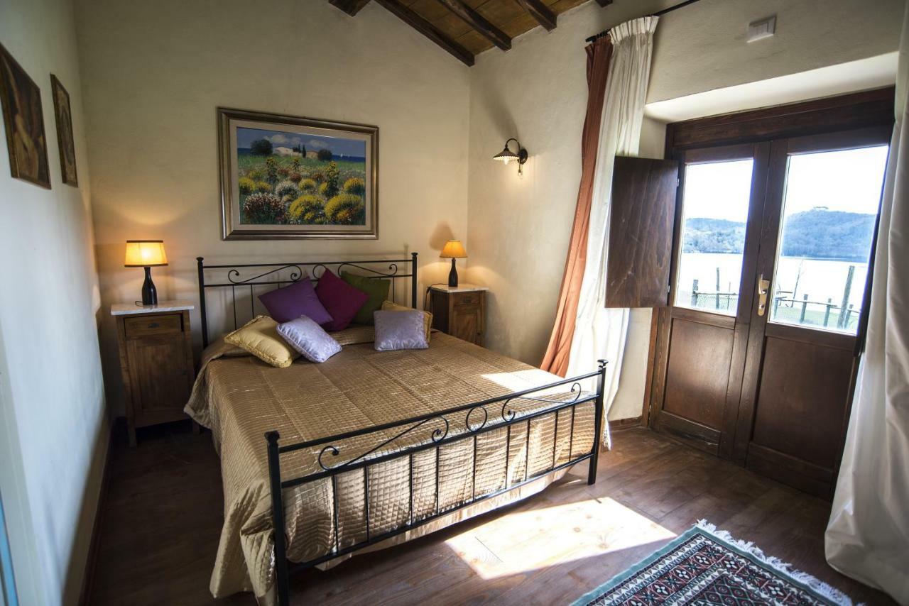 Agriturismo Lago Di Mezzano Valentano Zewnętrze zdjęcie